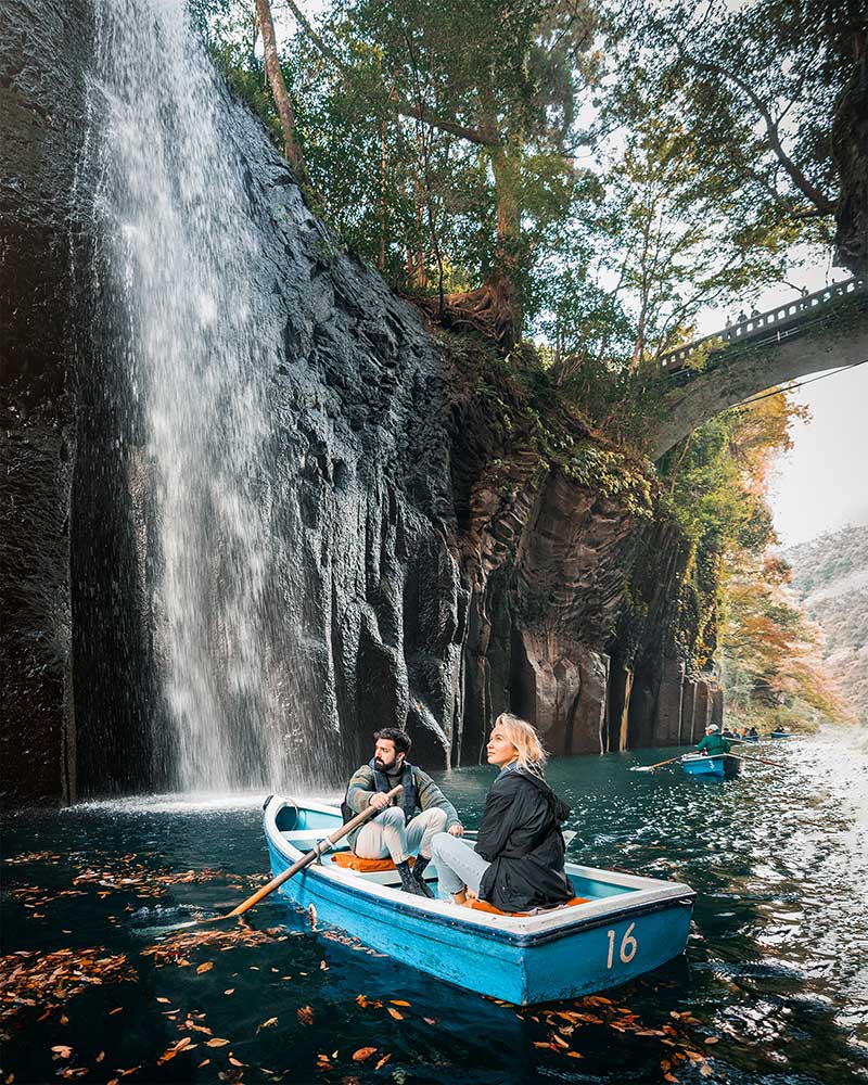 Boot in der Schlucht Takachiho Gorge, Japan
